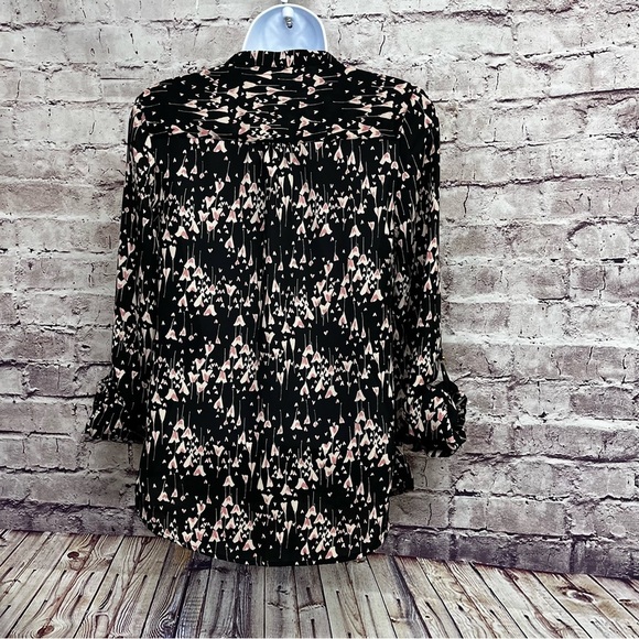 Lauren Conrad Black Pink Heart Print Roll Tab Sleeve Blouse - Picture 3 of 8